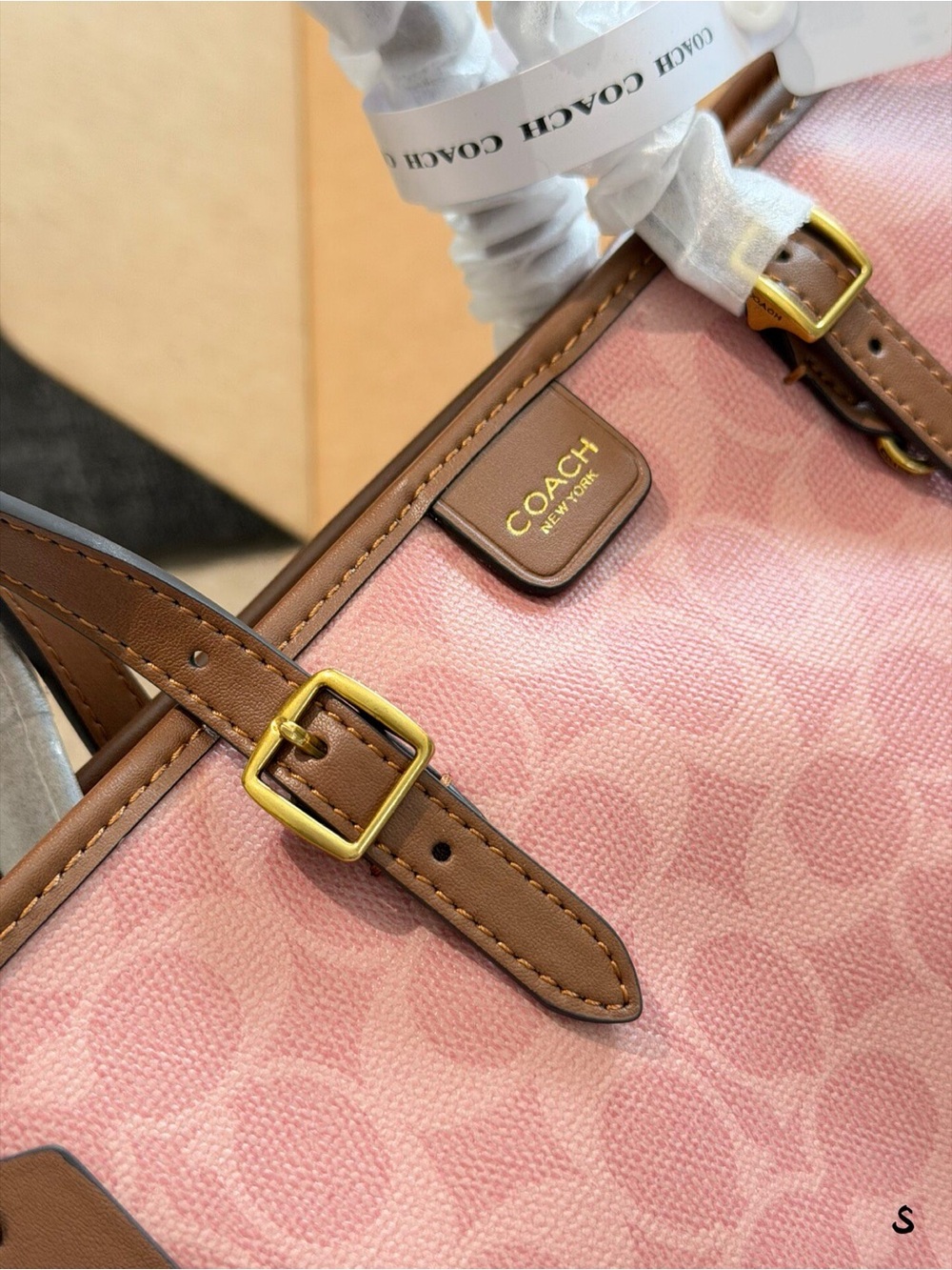 Coach Taxi 21 Tote Bag in Pink Signature Canvas with Leather Trim - Picture 3 of 7